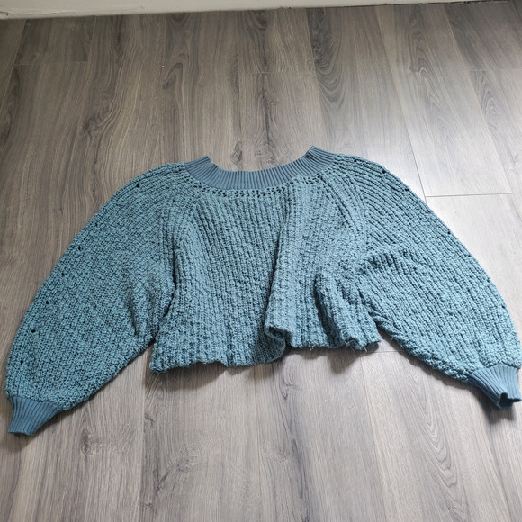 Free People Sweater Large Blue Cropped Chunky Knit Beach Oversized Slouchy - Picture 2 of 9